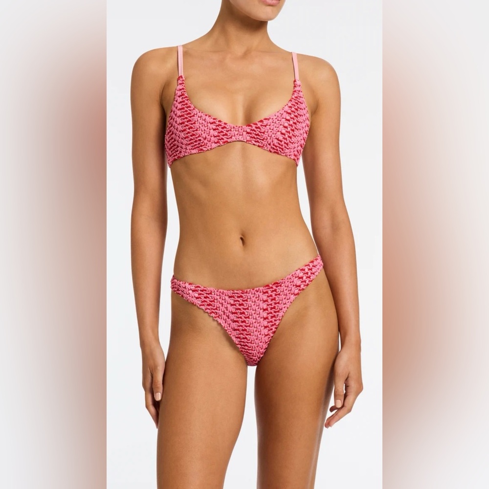 Triangl Maia-Alina Pink Crochet Scoop Bikini Set - Picture 2 of 10